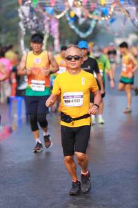 BIB: 41967
                            <button type="button" onclick="openModal(9905401)" class="btn btn-primary btn-sm float-right btn-popup" data-toggle="modal" data-target=".modal-high-quality">
                        <i class="fas fa-shopping-cart"></i> Add to Cart
                    </button>
                                            <button type="button" onclick="isThisMe(9905401, true)" class="btn btn-success btn-sm float-right btn-popup btn-isme hidden" data-toggle="tooltip" data-placement="bottom" title="นี่คือรูปของคุณใช่ไหม คลิกที่นี่เพื่อเอาเข้าอัลบั้ม">
                        <i class="fas fa-plus"></i> Add to album
                    </button>
                    <button type="button" onclick="isThisMe(9905401, false)" class="btn btn-warning btn-sm float-right btn-popup btn-isnotme hidden">
                        <i class="fas fa-ban"></i> Remove from album
                    </button>